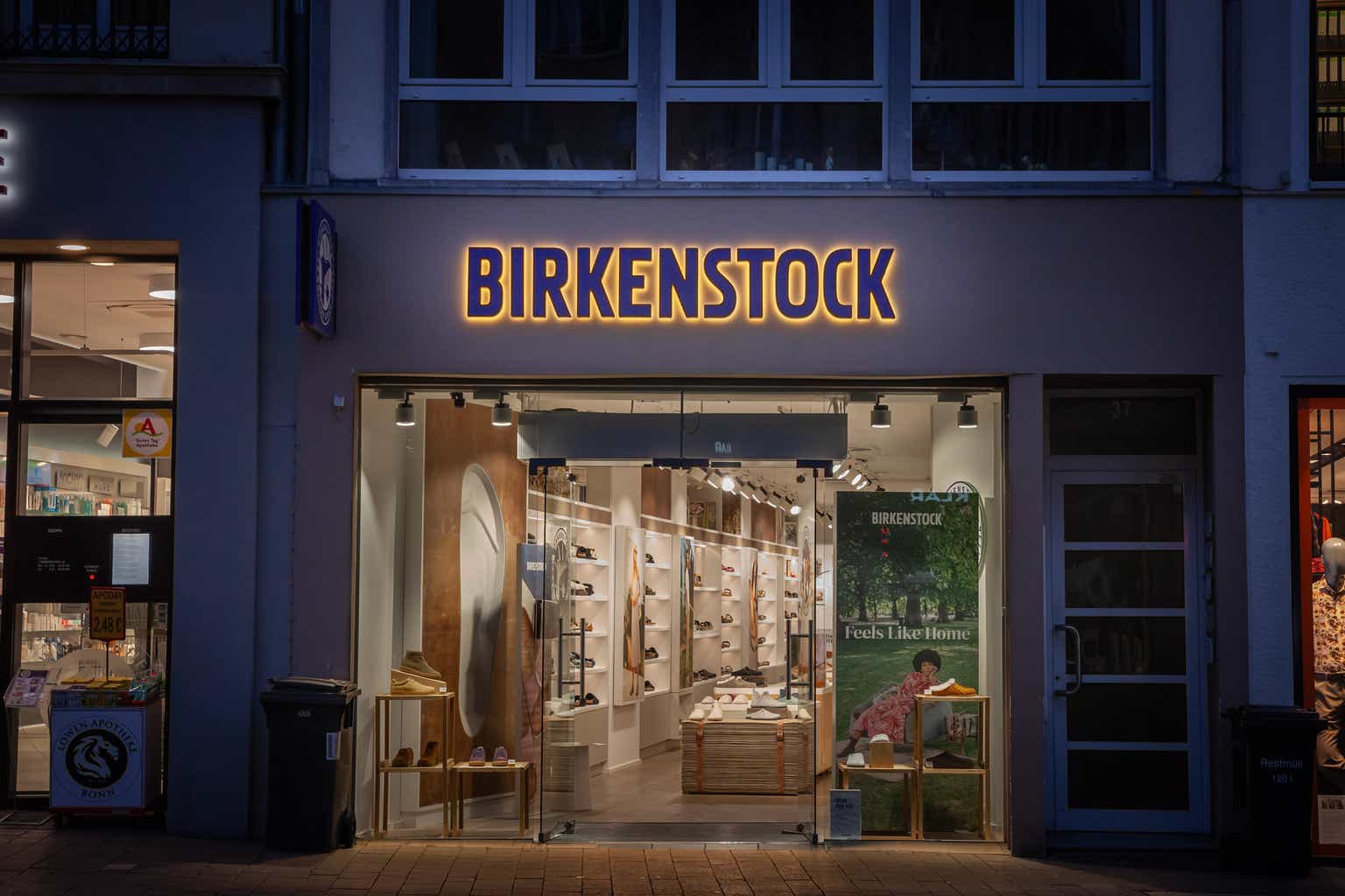 Birkenstock: Slowing growth and inflated valuations don’t mix well