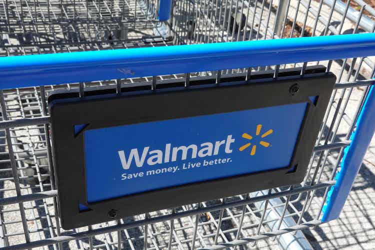 Walmart Reports Strong Quarterly Earnings, Beating Expectations