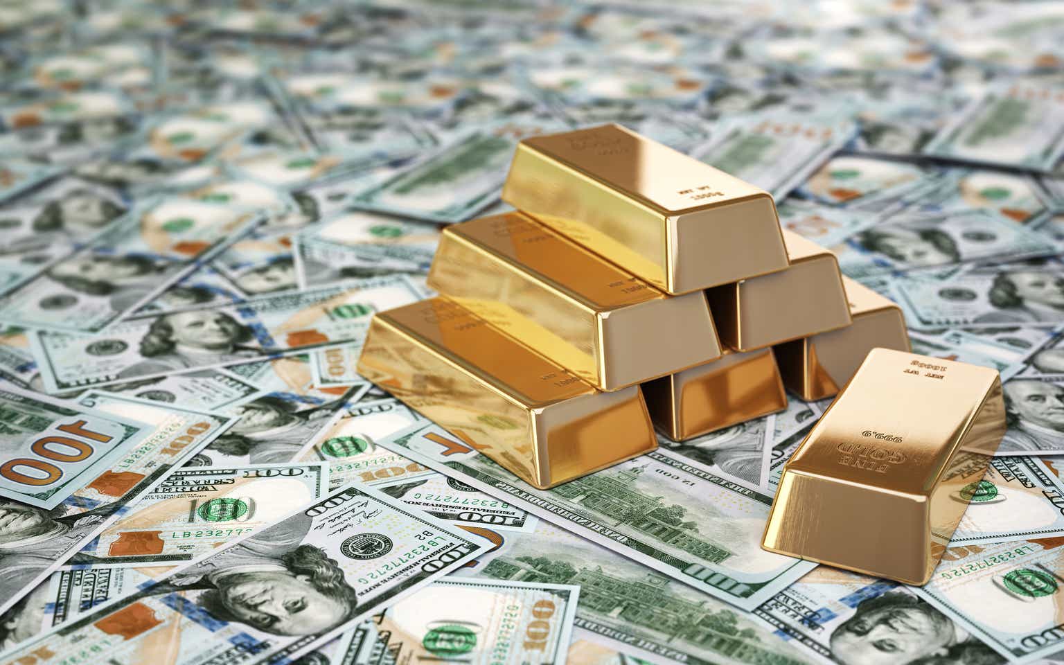The U.S. Dollar And Gold Are Building Energy For A Major Move (Technical Analysis)