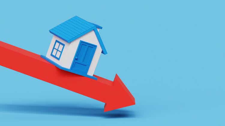 Housing market is falling. Housing Crisis, Low prices. Home Finances, Recession. Concept of decreasing or slumping home prices and value or a real estate bust. 3D house on downward arrow