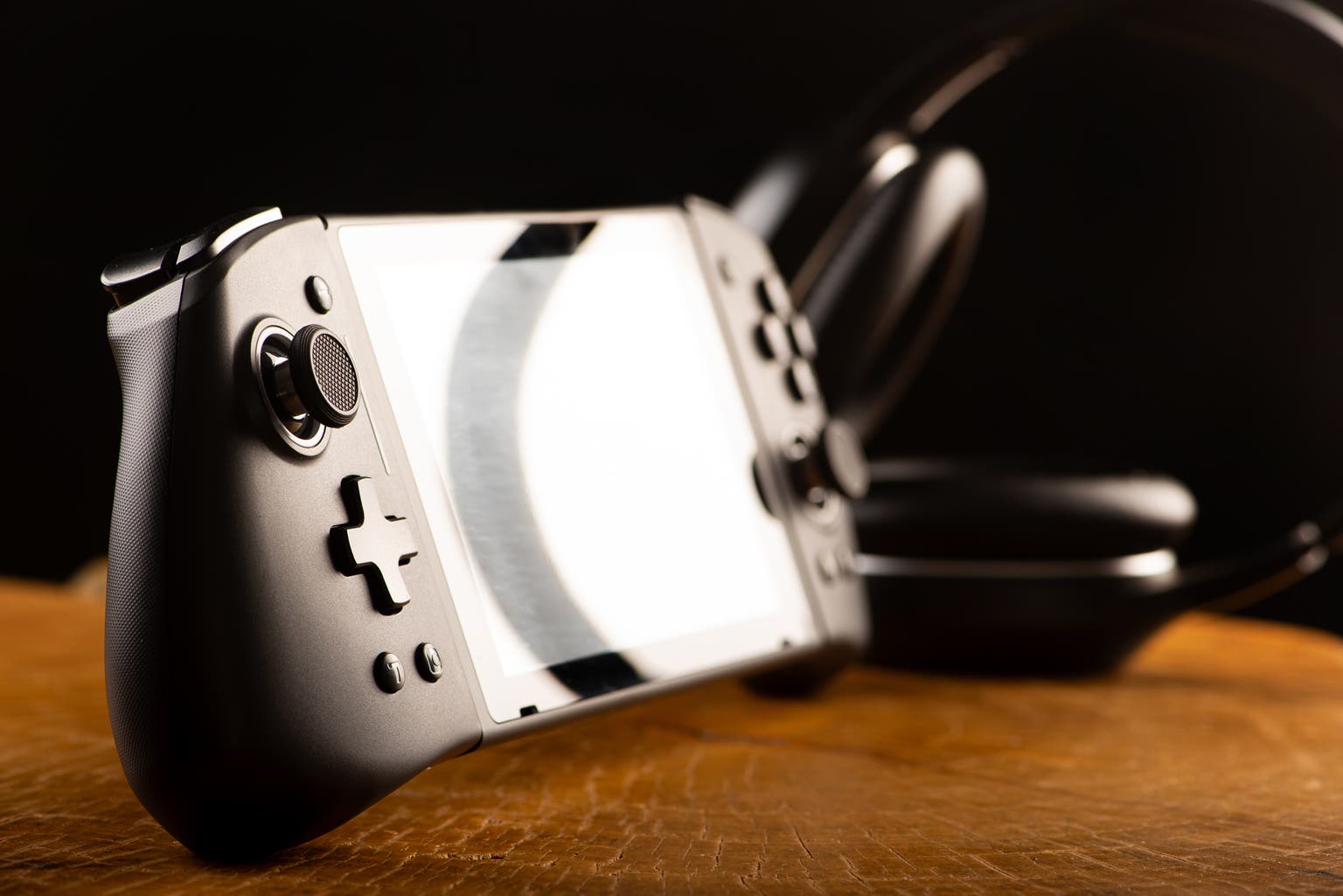 Nintendo: Switch 2 Is Out, But Maybe Pause Before You Press Buy