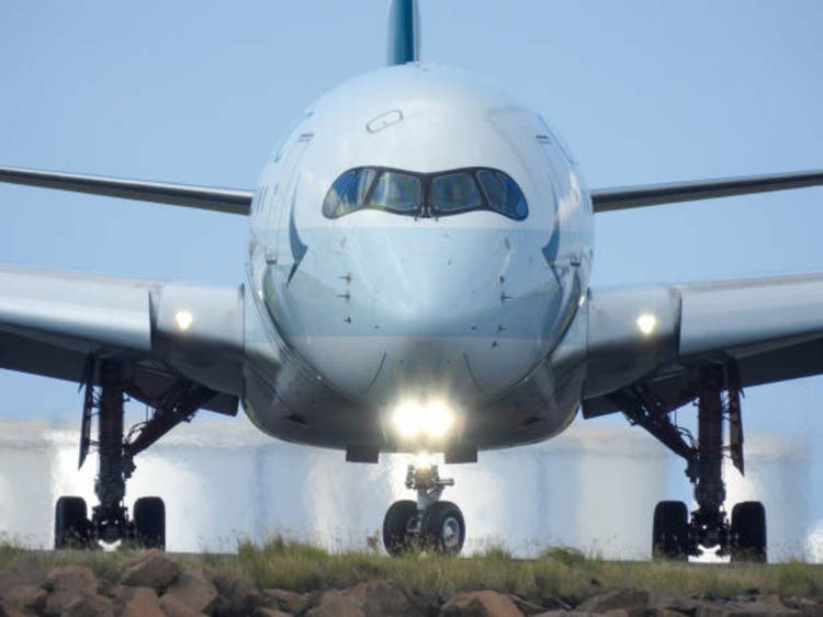 Cathay A350 Head On