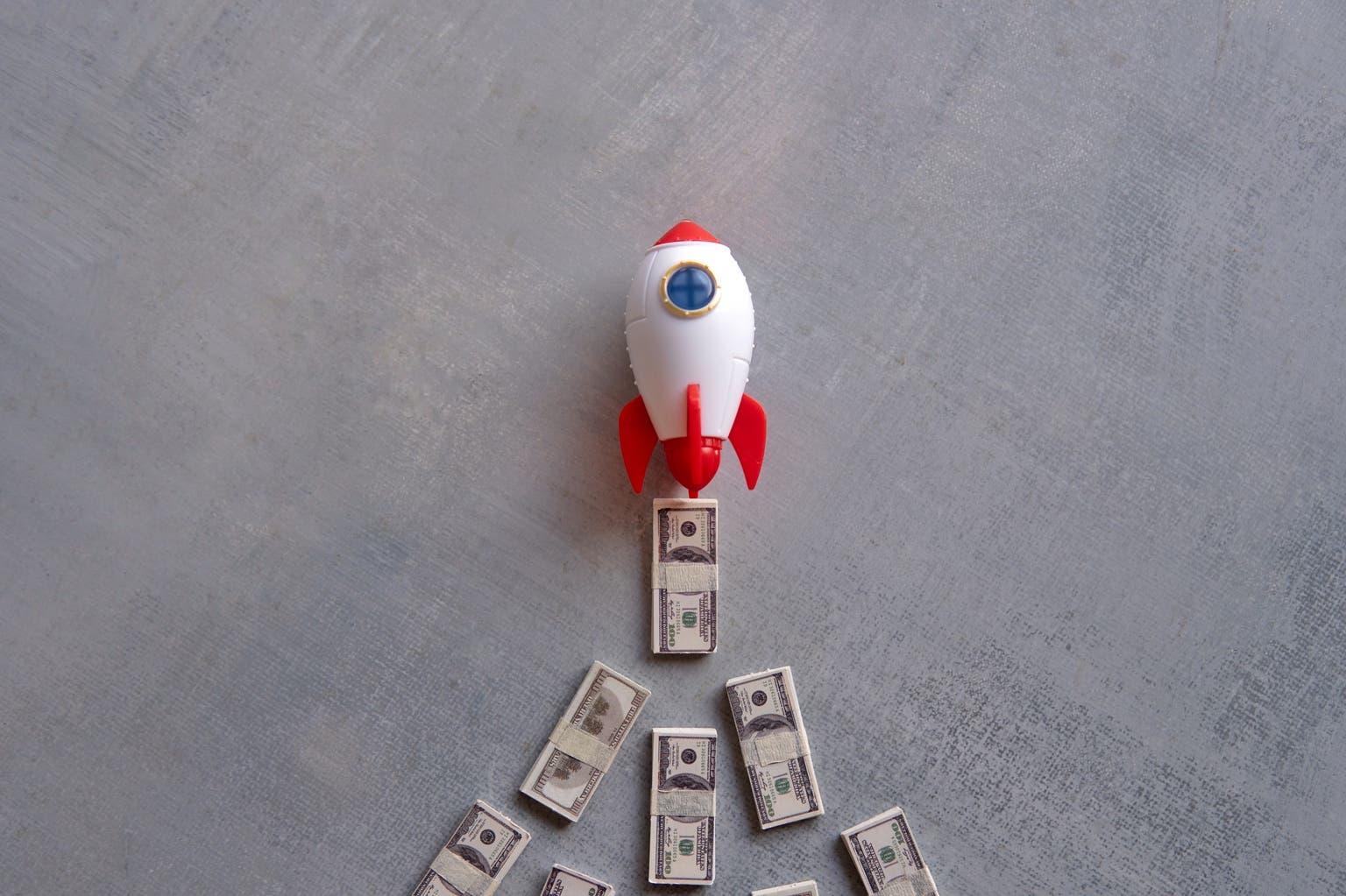 If You Like Short Squeeze Battles: Kohl's Could Be The Next Moonshot (Rating Upgrade)