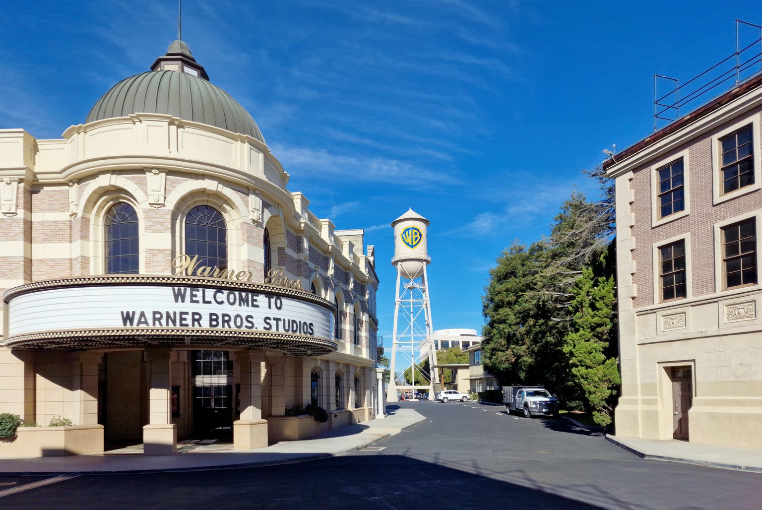 Wall Street Lunch: Warner Bros. Discovery To Split Streaming And Global Network Business