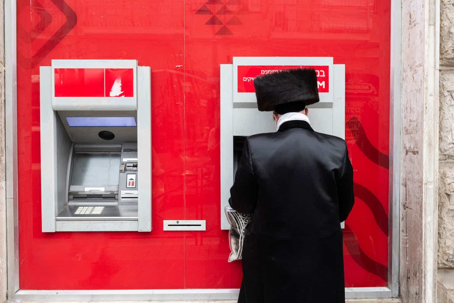 Automatic Bank Services: A Monopoly In The Israeli Credit Card Market