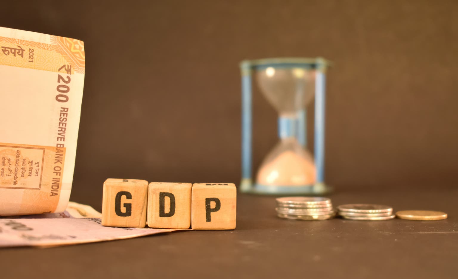 Climbing Limo GDP Forecast For Q2 2025