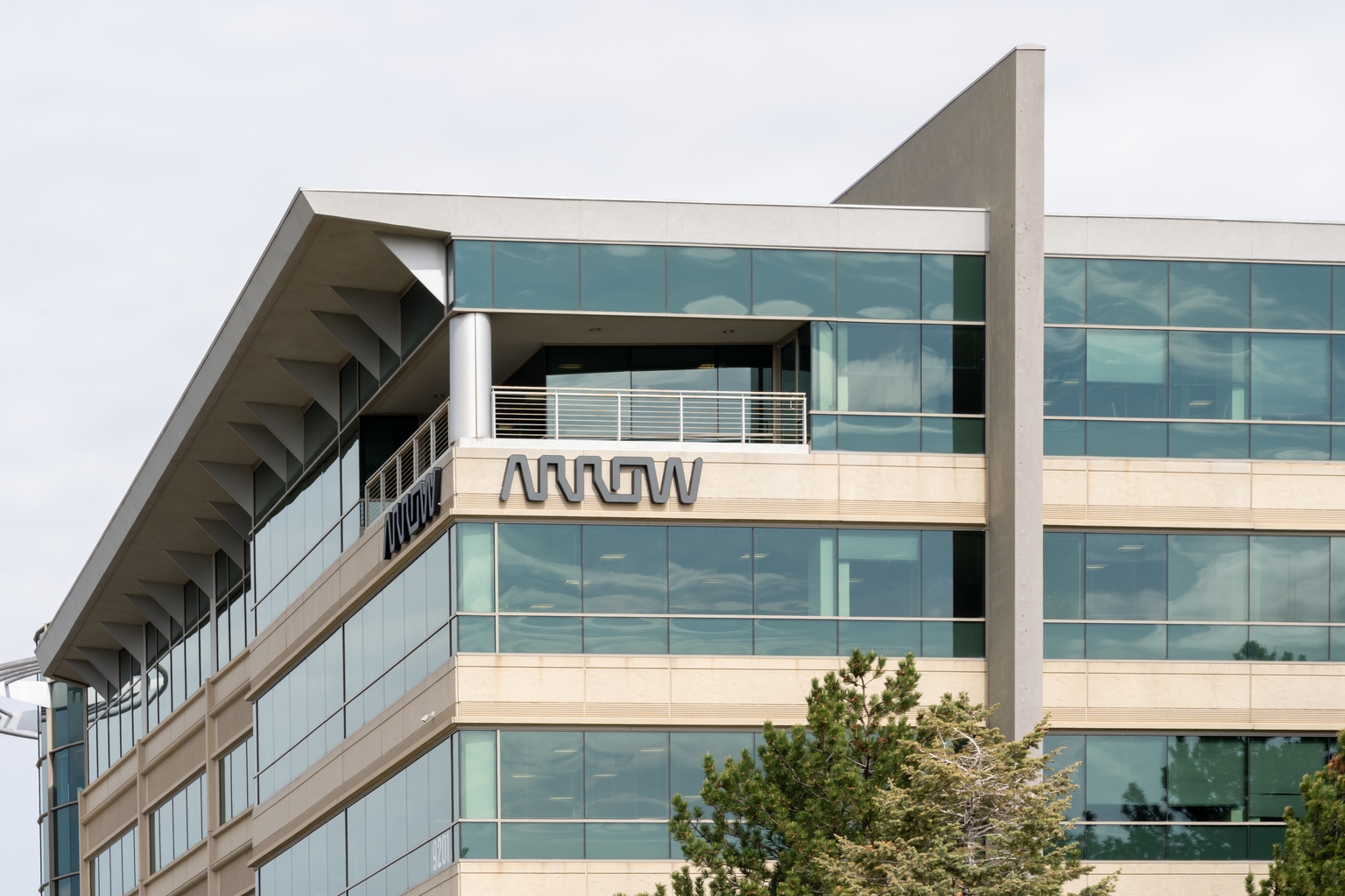 Arrow Electronics: The Evolution Of A Highly Connected Tech Workbench Arrow Electronics: The Evolution Of A Highly Connected Tech Workbench