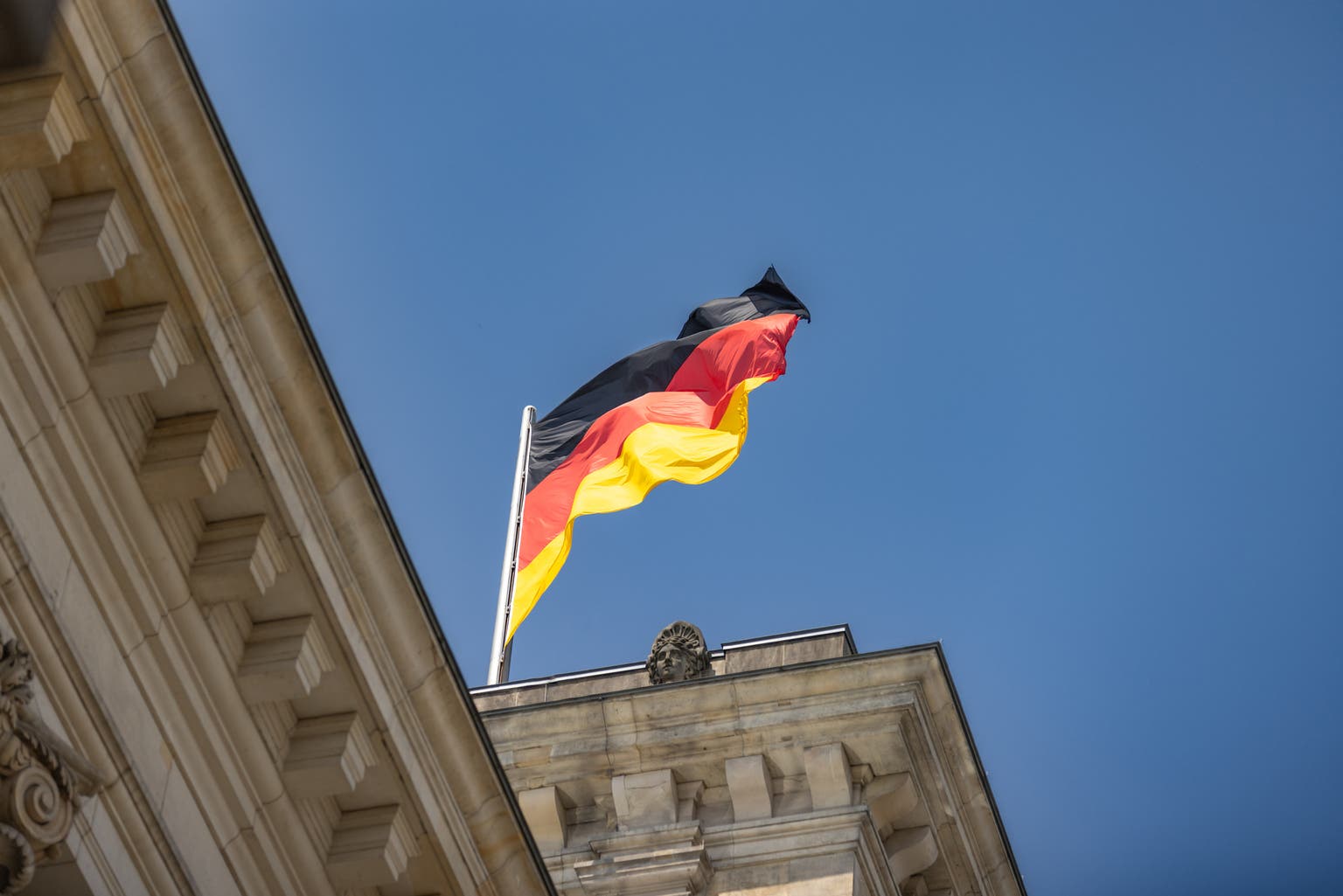 German Stocks Outperform As Fiscal Plan Optimism Balances Trade Fears
