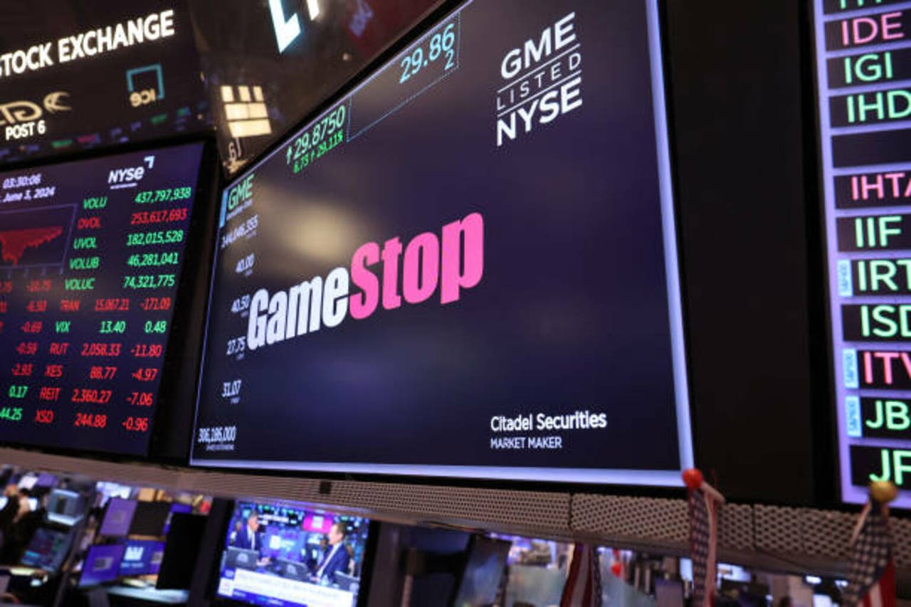 GameStop eyeing bitcoin? Ryan Cohen, Michael Saylor photo fuels speculation  | Seeking Alpha