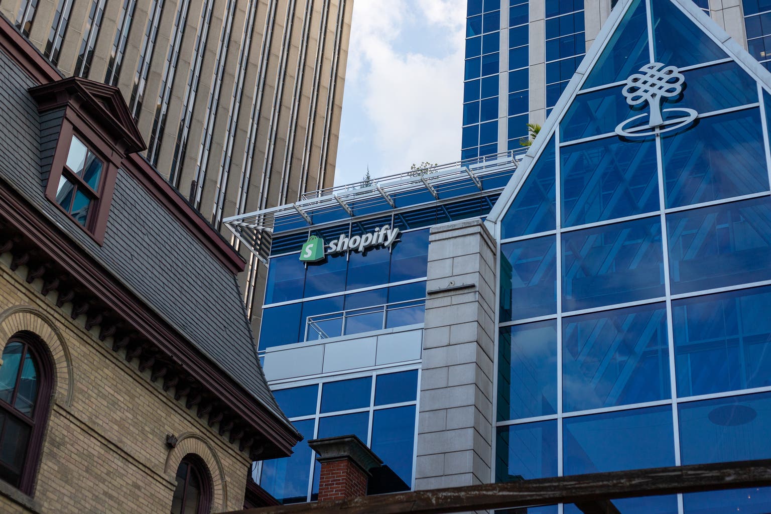 Shopify: This Year's Dip Is A Buying Opportunity