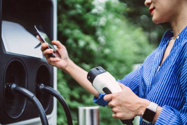 PG&E, Tesla approve Cybertruck and charging systems for residential V2X program in California (PCG:NYSE)