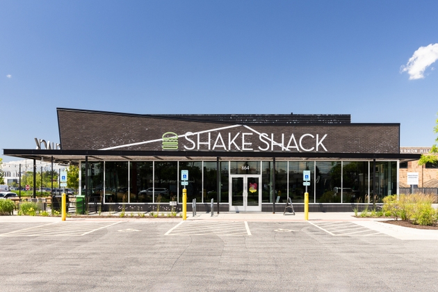 Shake Shack in Vernon Hills, IL.