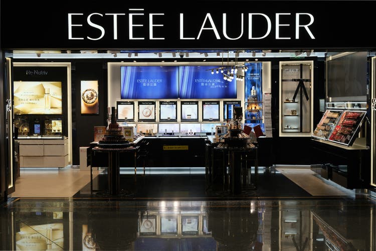 ESTĒE LAUDER store at Beijing Daxing International Airport