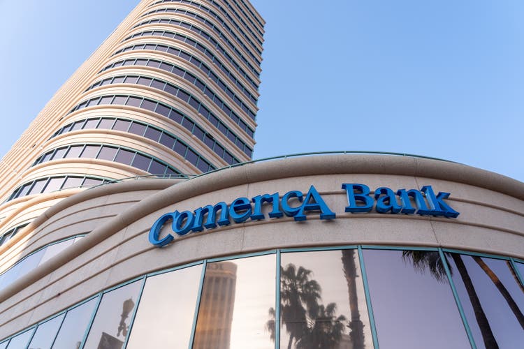 Comerica Bank office building in downtown Long Beach, Los Angeles County, California, USA
