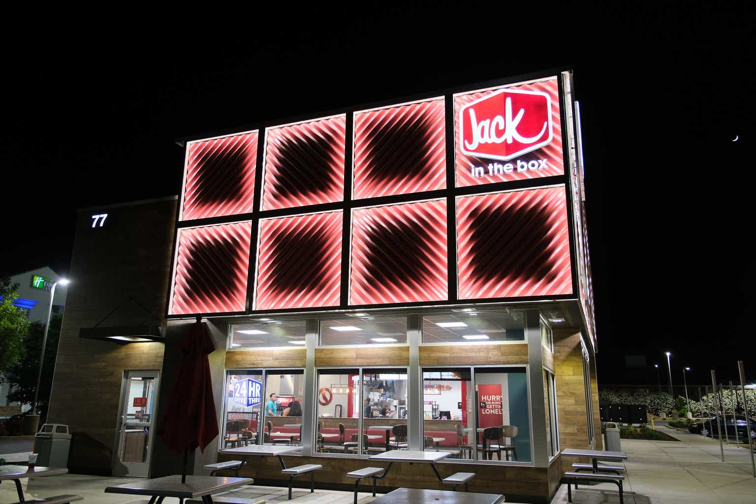 Jack in the Box: Why Earnings Trends Matter More Than The CEO Shift