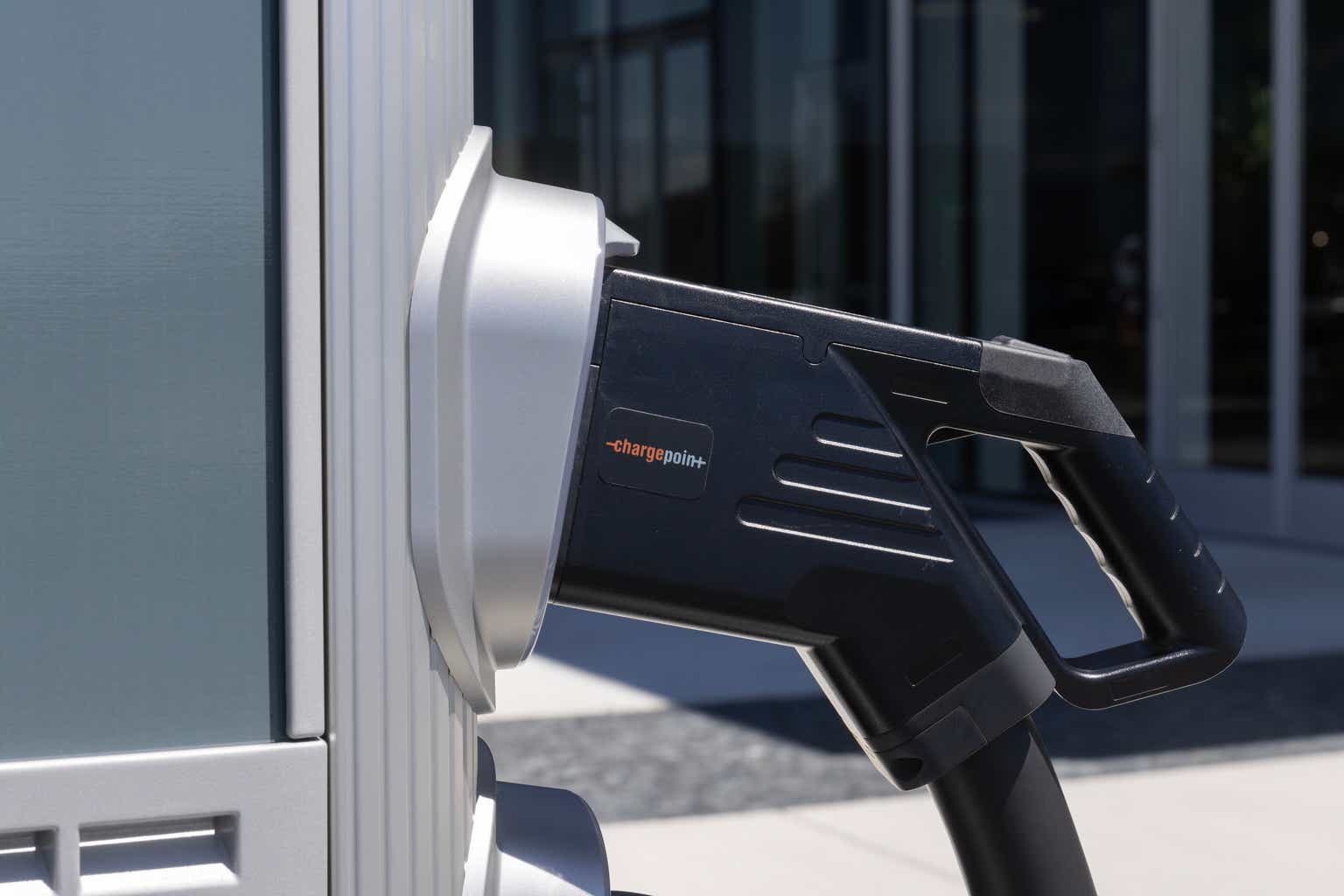 ChargePoint’s positive growth prospects make it a buy for some investors