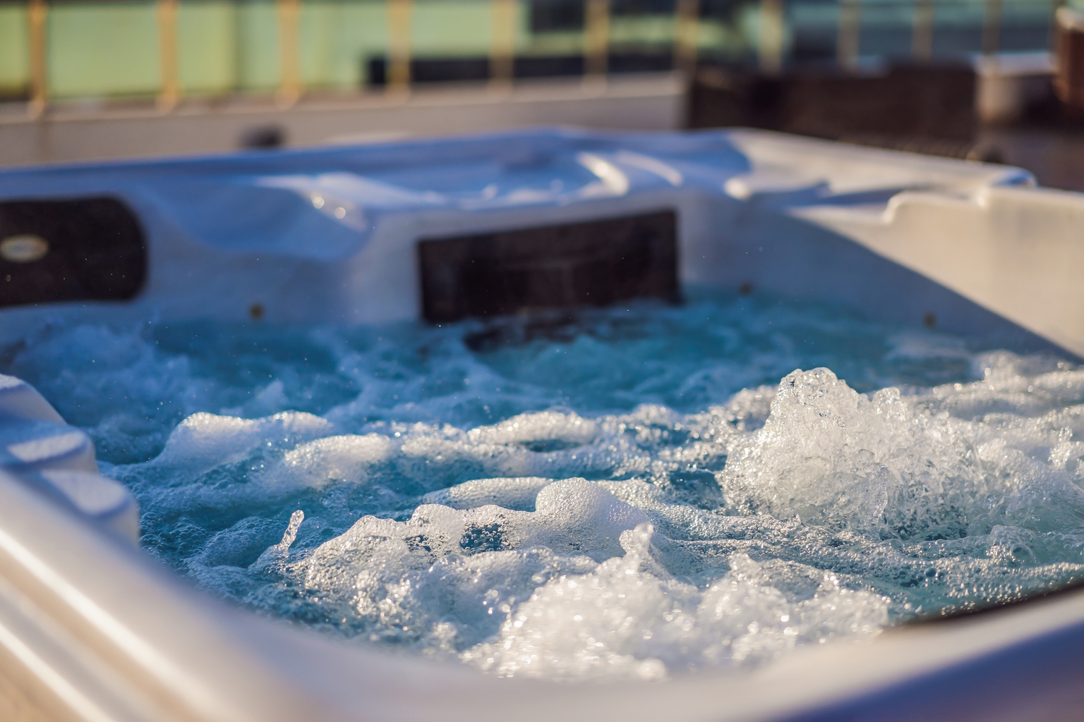 Whirlpool: Stock Likely To Continue Diving – Sell (NYSE:WHR)