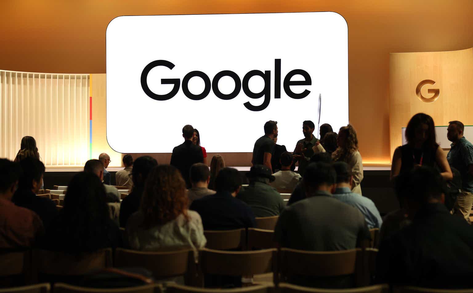 Google Q3 2024 Preview: Relative Bargain, Consider Buying (NASDAQ:GOOGL)