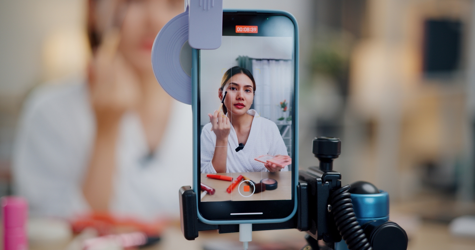 Oddity Tech Stock Plummets 85% Amid Meta Ad Cost Surge