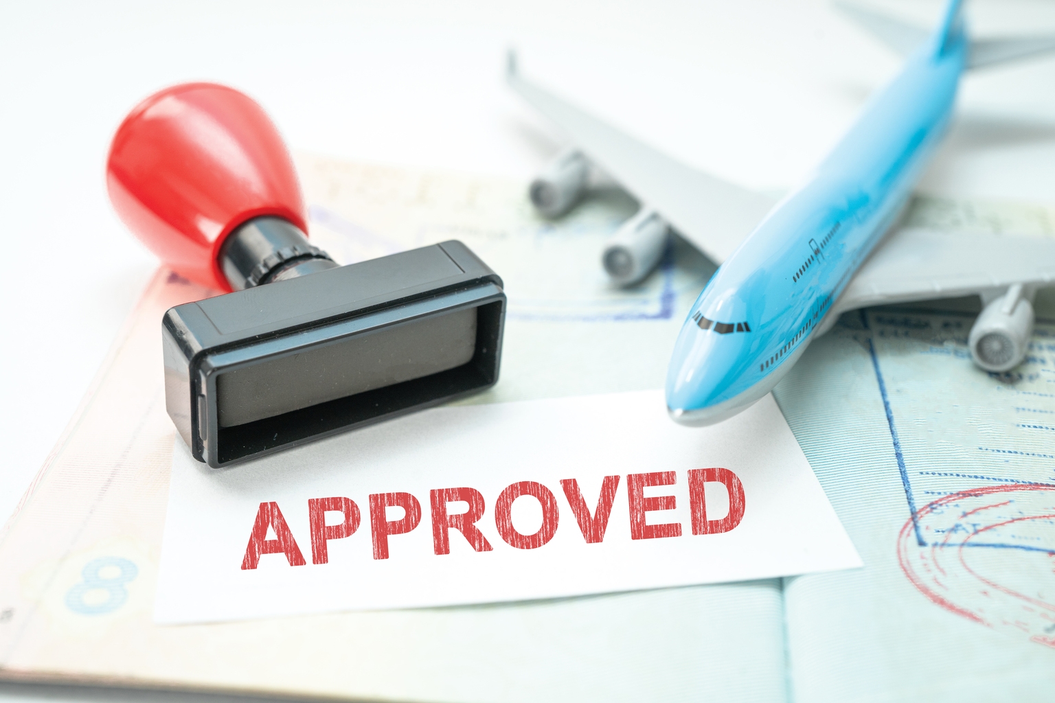 Buffett Boosts Health Insurers: UnitedHealthcare Gets a Rating Upgrade – What Does It Mean for You?