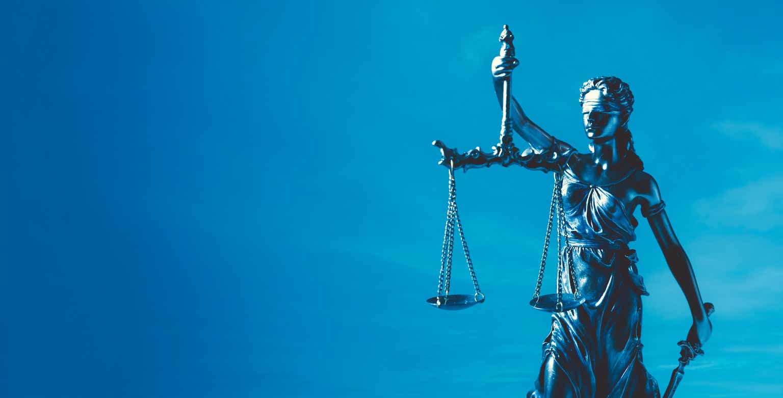 Apple: Facing Services Margin Erosion In The Name Of Justice (Rating Upgrade)