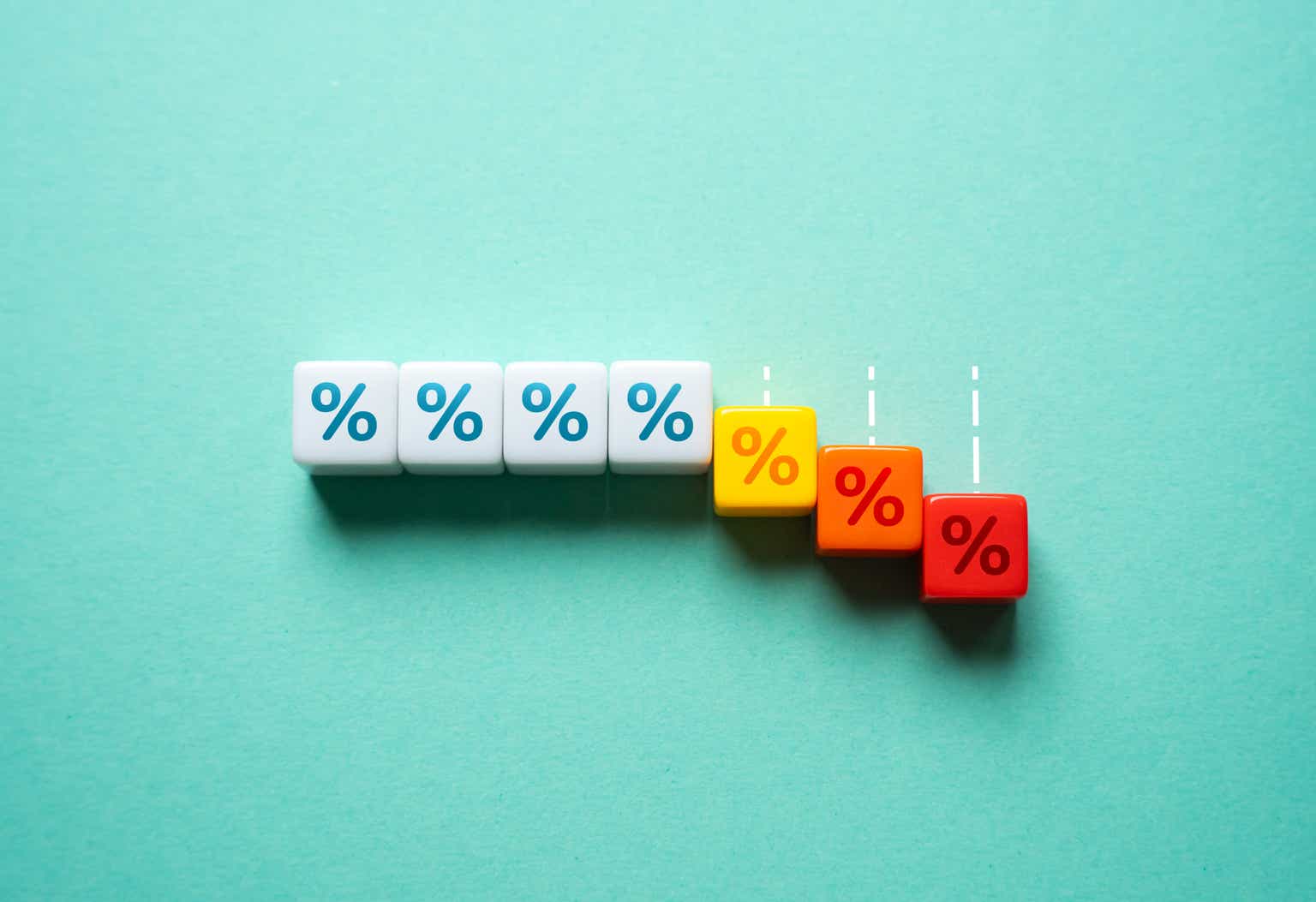 Yield Hunting Part 22: Buy Runway Growth Finance's Baby Bonds, Sell Gladstone's GLADZ