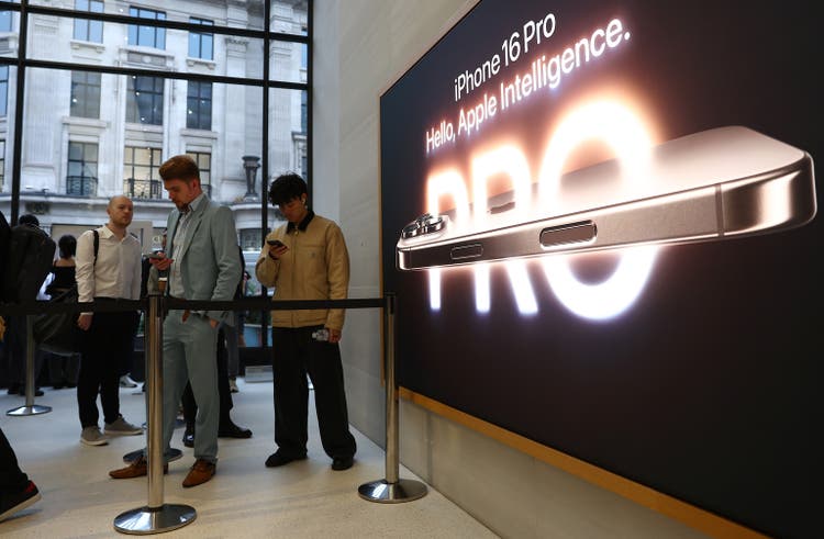 Apple Launches The iPhone 16 At London"s Regent Street Store