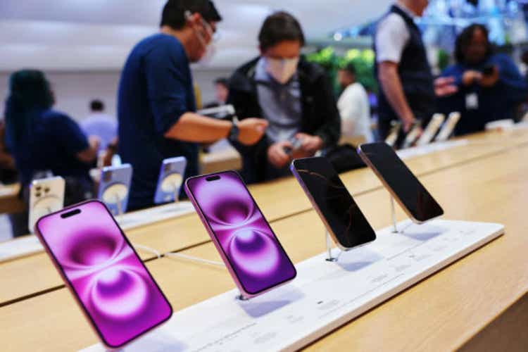 Apple Begins Selling New iPhone 16 At Stores Across The Country
