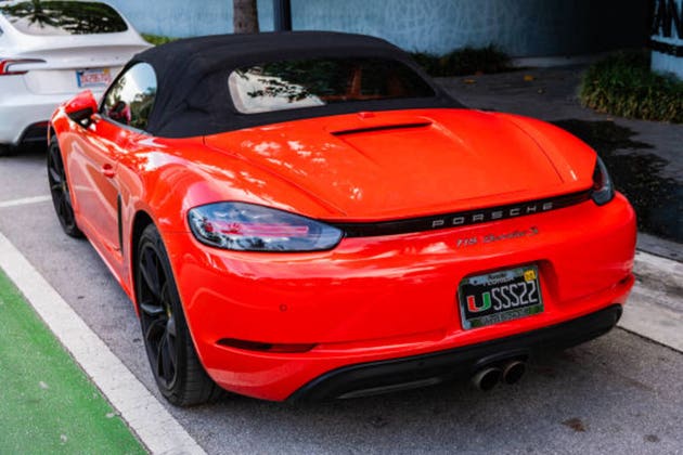 Porsche reconsiders future of its 718 Boxster and Cayman EVs - Bloomberg (POAHY:OTCMKTS)