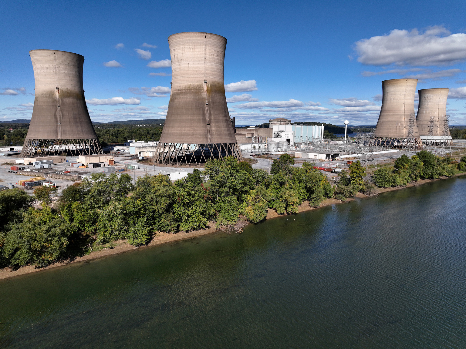seekingalpha.com - Analysis Fundamental - Constellation Energy: Nuclear Leader, But Market Is Ahead Of The Story (CEG)