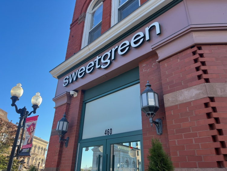 Sweetgreen Restaurant