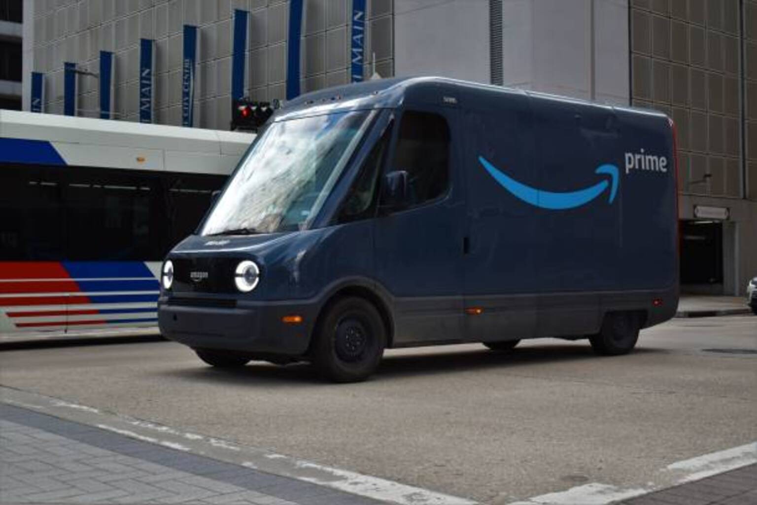 Amazon Pharmacy to bring same-day delivery to 4,500 cities in 2026 ...