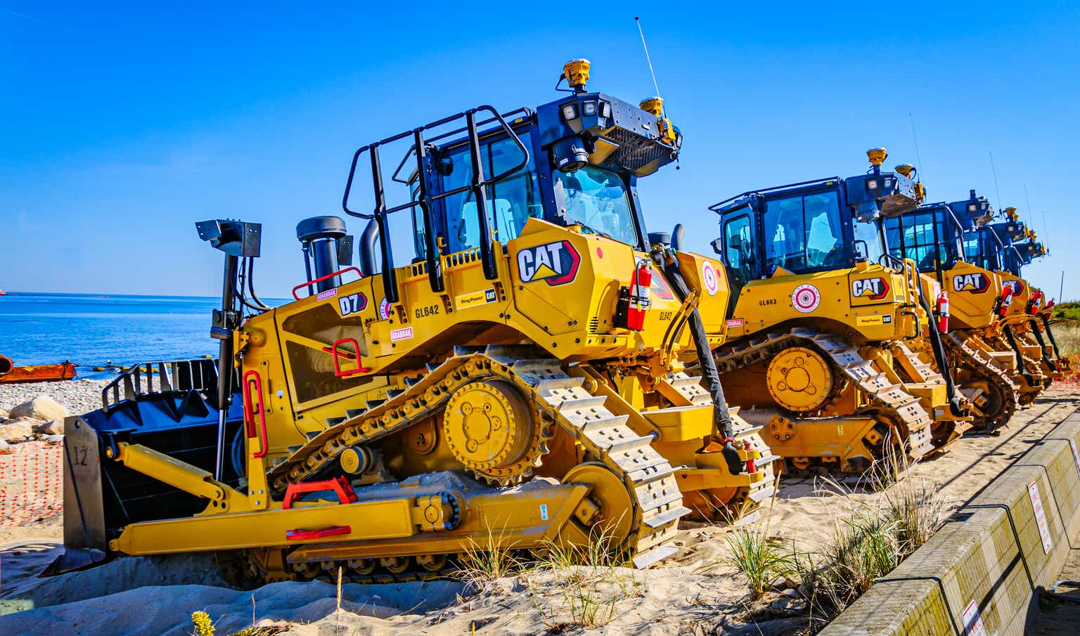 Caterpillar: Great Potential, But Stay Patient For A Better Buying Opportunity