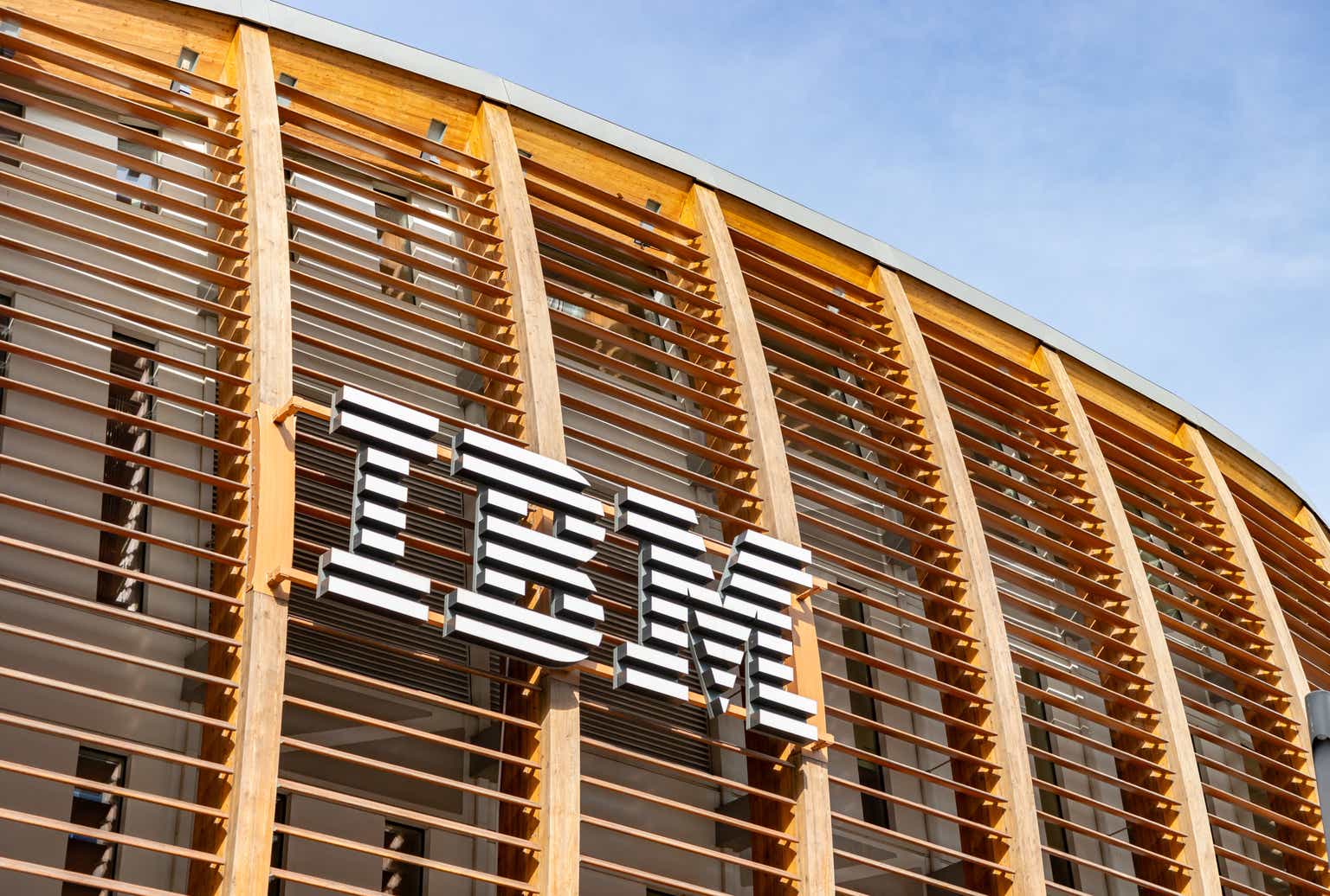 IBM: I Would Move On (Technical Analysis)