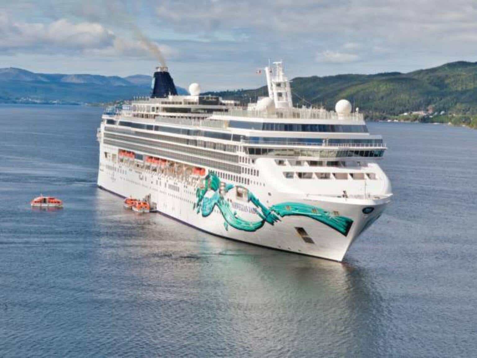 Norwegian Cruise Line: Choppy Waters Ahead