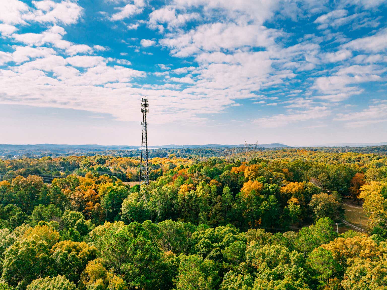 United States Cellular: Weak Earnings, And The T-Mobile Deal Is Already Priced In