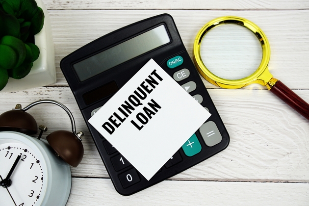 Pathward Financial: Credit Deterioration Is Concerning (Downgrade)