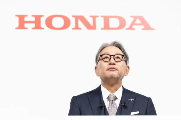 Nissan And Honda CEOs Hold Joint Press Conference On Their Merger