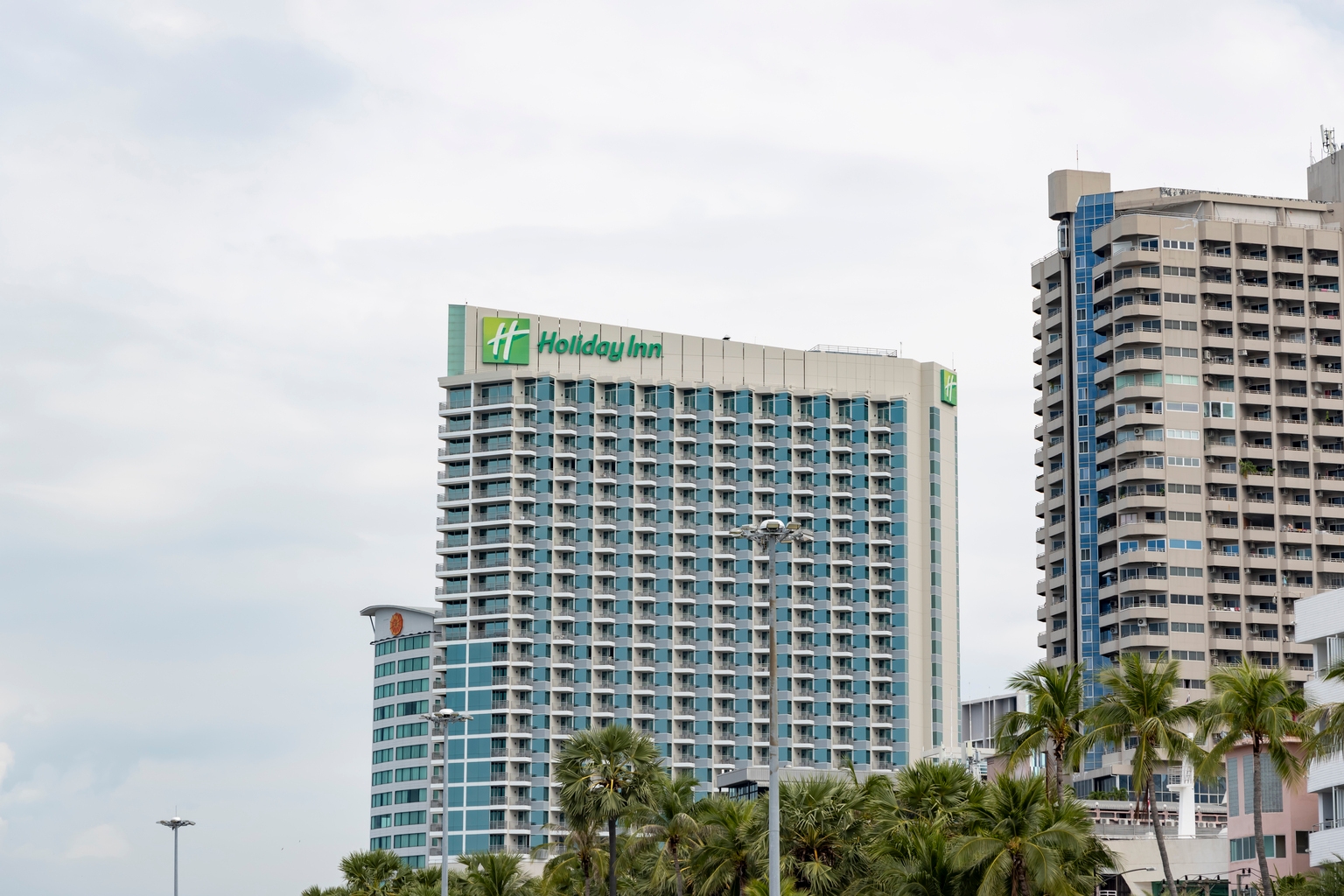 Chatham Lodging Trust: Attractive Valuation Heading Into 2026 (NYSE:CLDT)