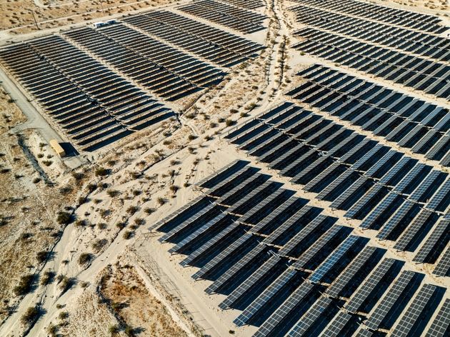 Brookfield Renewable: Nuclear Goes Large (NYSE:BEP)