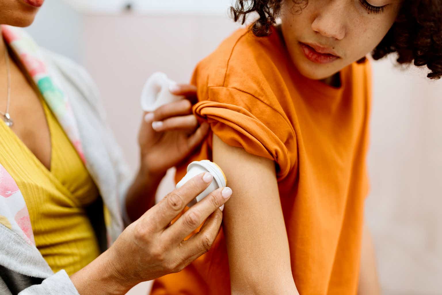 DexCom: Growth Is Reaccelerating But Don't Ignore The Risks