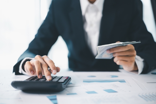 Business growth, decided to invest money in stock market, financial strategies and banking expertise to income substantial stack of investment capitalize on trade opportunities within economy return.