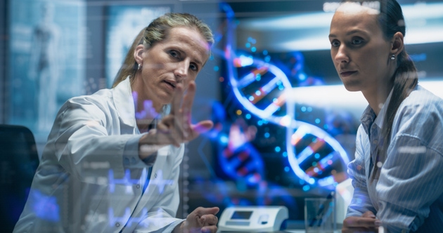 Physician And Patient Examine A Holographic Dna Model. AI-Powered Genomic Analysis Highlights Mutation Hotspots And Therapeutic Targets In Real-Time, Precision Medicine And Targeted Gene Therapies.