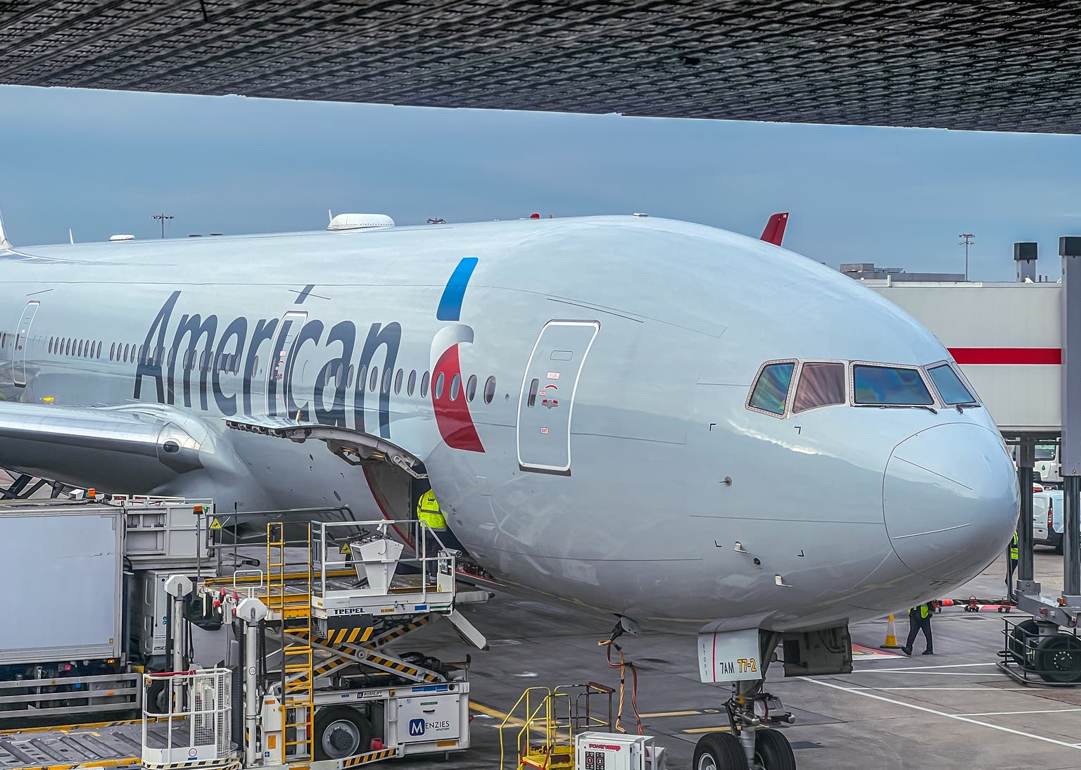 American Airlines: A Caricature Of A Bad Investment Idea (NASDAQ:AAL)
