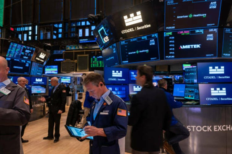 Financial Markets Open The Week After Dow Fell Over 400 Points Friday