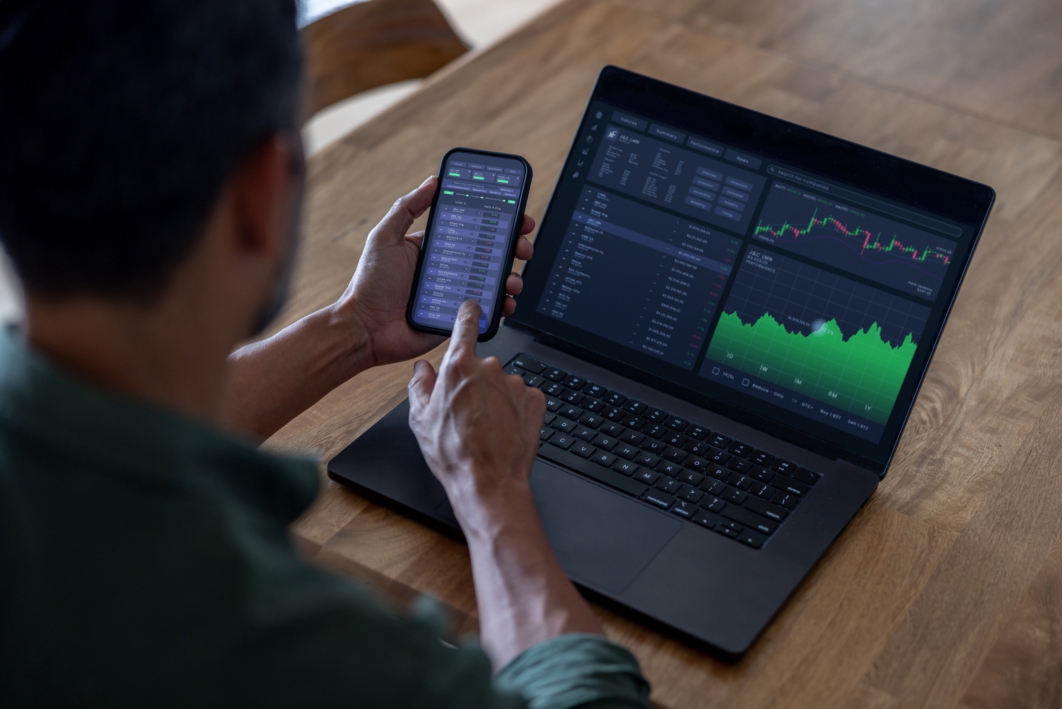 SoFi's Fee Flywheel Confirms The Breakout