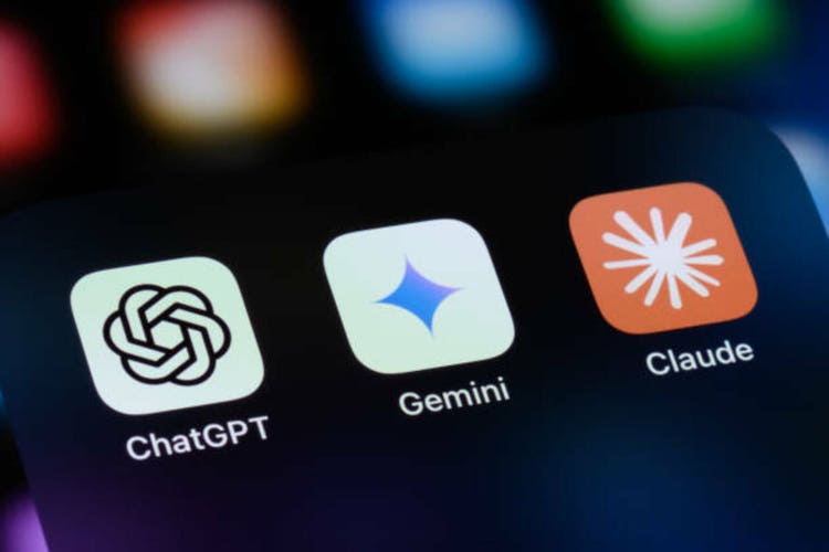 Artificial Intelligence AI Assistant Apps - ChatGPT, Google Gemini, Anthropic Claude