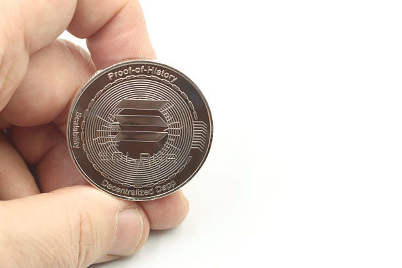 Solana Struggles As Flows Weaken And Derivatives Tilt Risky (SOL-USD) |  Seeking Alpha