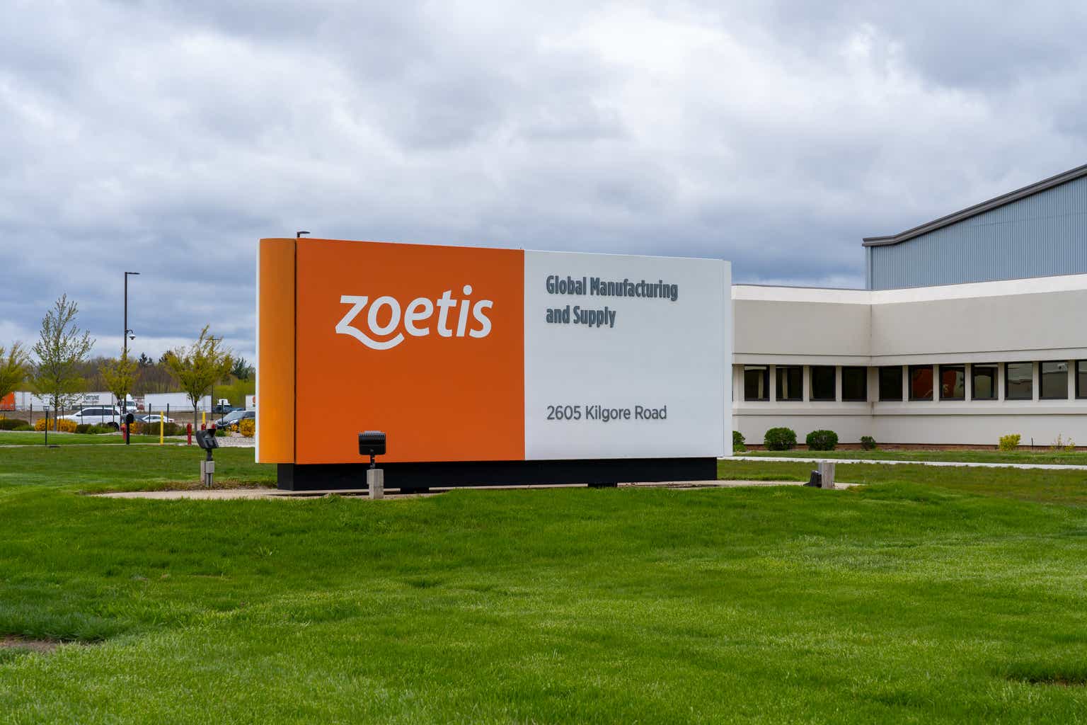 Zoetis: Solid Q1 Results And A Weaker Dollar Provide Support (Upgrade)