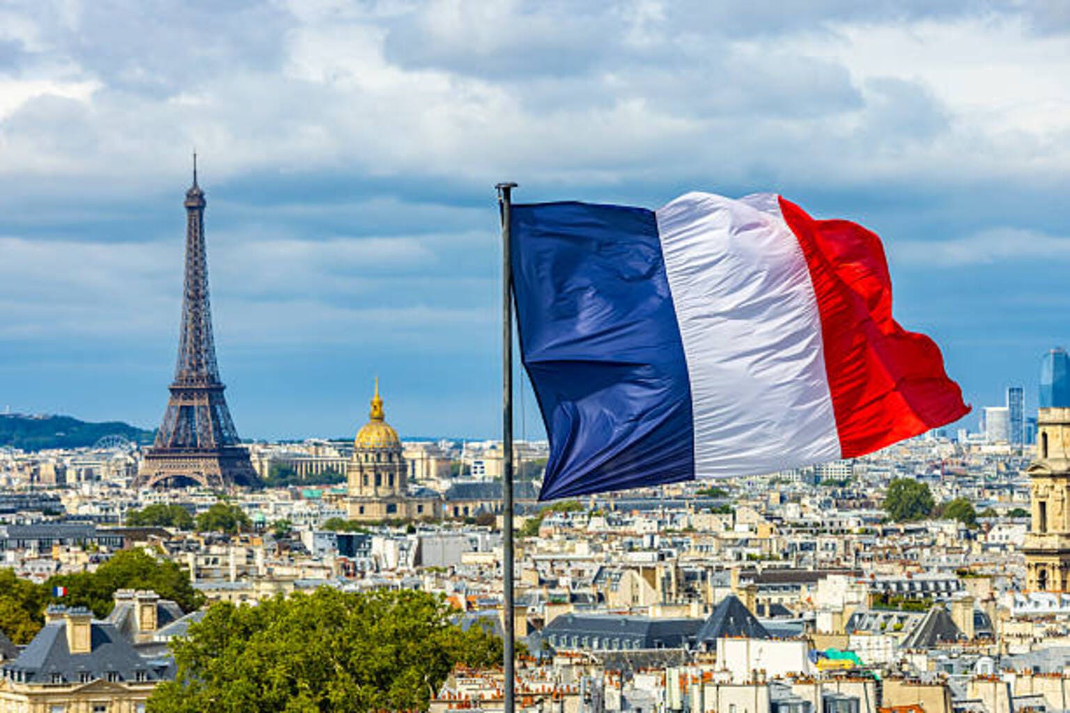 Rates Spark: France Still Singled Out
